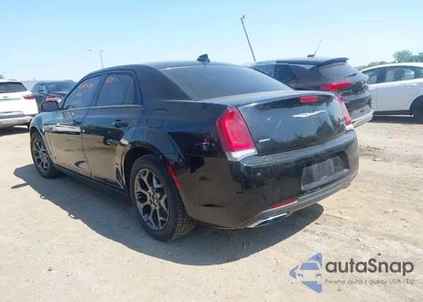 2016 Chrysler 300 300S z USA, uszkodzony, nr VIN 2C3CCAGG9GH212953